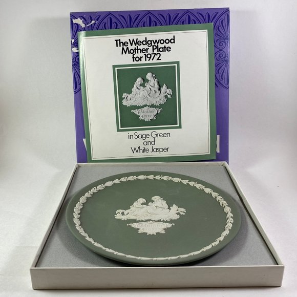" Mother's Day Gift" Wedgwood Mother Plate 1972 Sage Green Jasper 6.5” - Picture 5 of 8